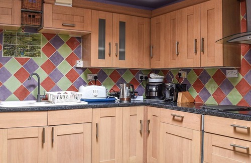 Farley Cottage | 5 bedroom accommodation in Winterslow, near Salisbury