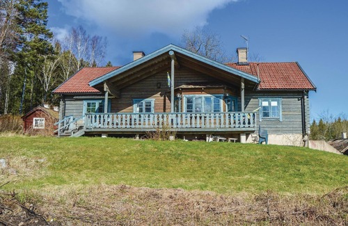Rimbo House | 5 bedroom accommodation in Rö