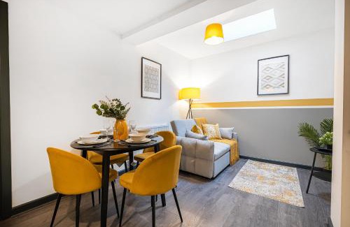 Whitefield House | 5-Bedroom apartment in Manchester