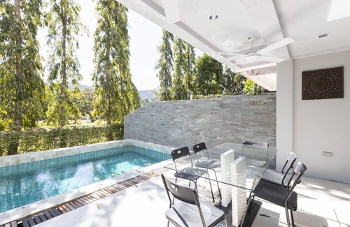 Kathu House | 5 bedroom/bathroom villa for 14 guests, private pool, 7kms to Patong beach.