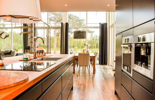 Karlstad Municipality House | 5 bedroom beautiful home in Karlstad