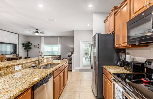 Lindfields House | 5 Bedroom Disney themed family home with private pool, minutes from the parks!