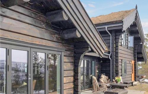 Tynset House | 5 Bedroom Gorgeous Home In Tynset