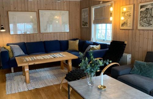 Ramberg House | 5-Bedroom House in Lofoten