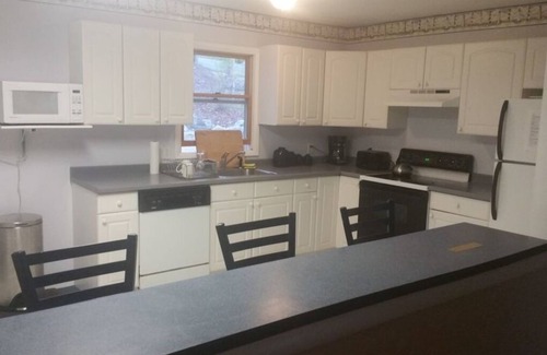 Mongaup Valley House | 5 Bedroom Lakefront, Hot Tub, Game Room, Private Yard, Deck, kayaks