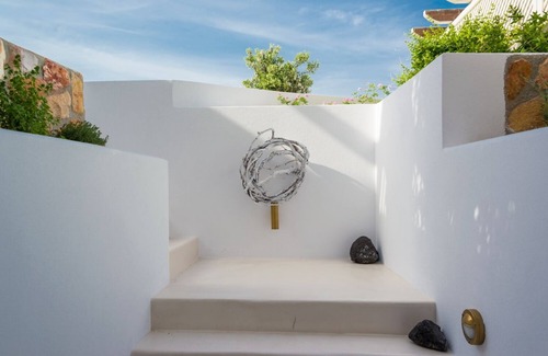 Akrotiri Villa | 5 bedroom luxury villa with pool and stunning sea views and amazing sunsets