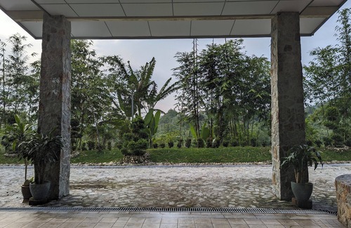 Hulu Selangor House | 5 Bedroom Luxury Villa in the lush rainforest of Malaysia