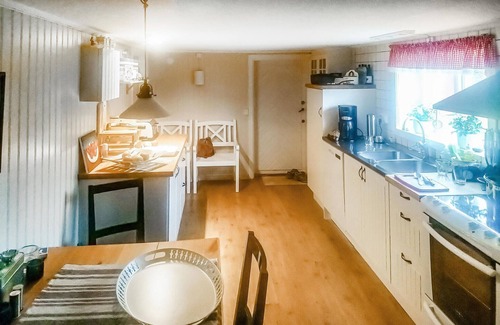 Vallsta House | 5 bedroom pet friendly home in Vallsta