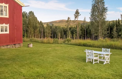 Vallsta House | 5 bedroom pet friendly home in Vallsta