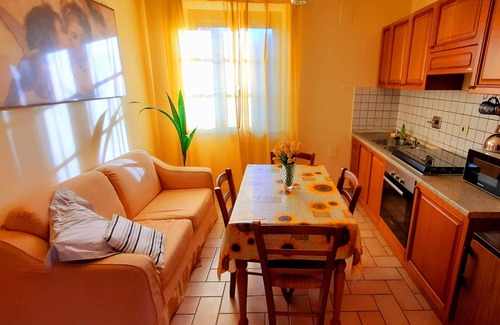 Panicale House | 5 Bedroom Private vacation home in Umbria
