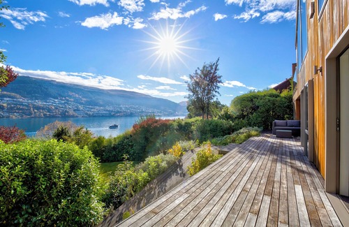 Kelvin Heights House | 5 Bedroom Queenstown Lakefront Home