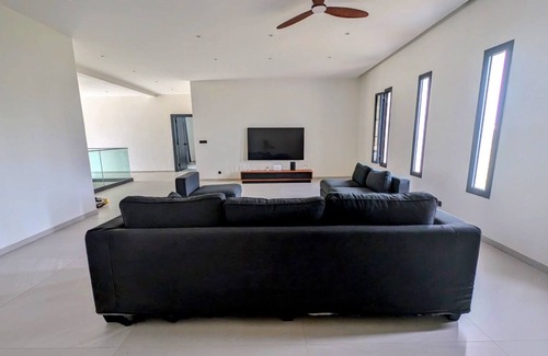 Guereo Villa | 5-bedroom villa 30 seconds from the sea. New, modern house.