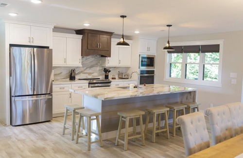 Penhook House | 5 Bedroom w/Hot tub and private dock!