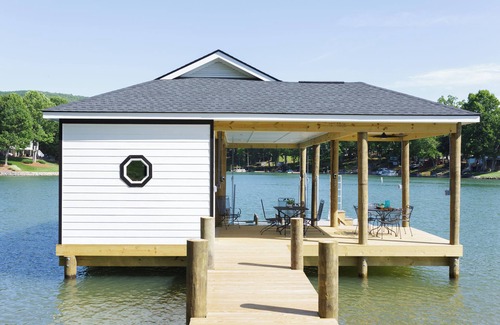 Penhook House | 5 Bedroom w/Hot tub and private dock!