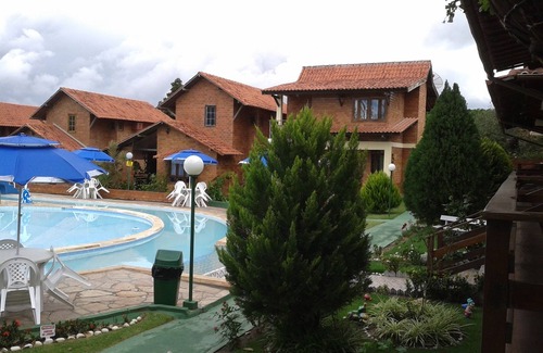 Boa Vista House | 5 bedrooms, 4 suites, family and friends!