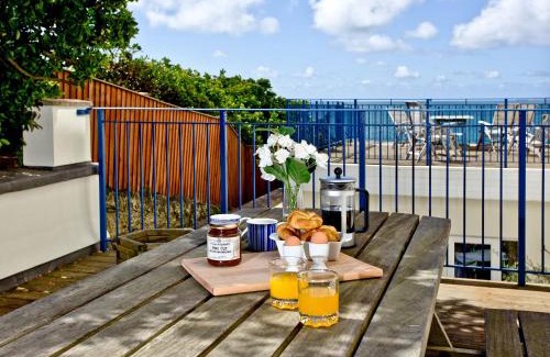 Mortehoe Apartment | 5 Devon Beach Court