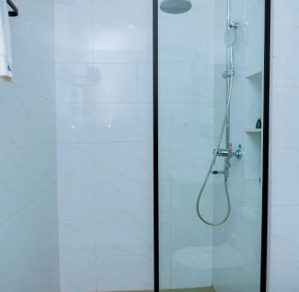 Remera Apartment | 5 Elizabeth Golf Apartment