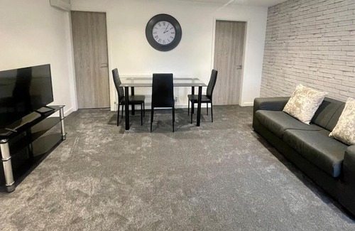 Erdington Apartment | 5. Homely Cecil Apartments