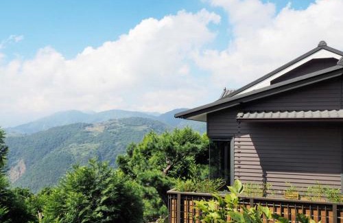 Ren'ai House | 5 KM Villa