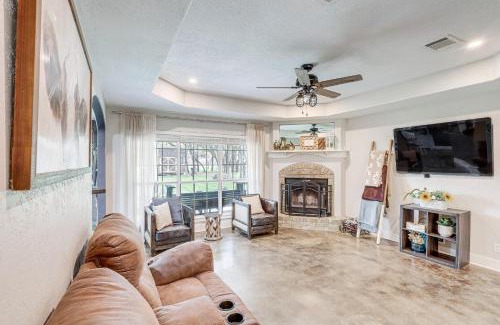 Morgans Point Resort House | 5 Mi to Belton Lake Peaceful Home with Hot Tub