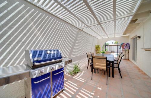 Litchfield Park House | 5 Mi to Camelback Ranch Pet-Friendly Home with Pool