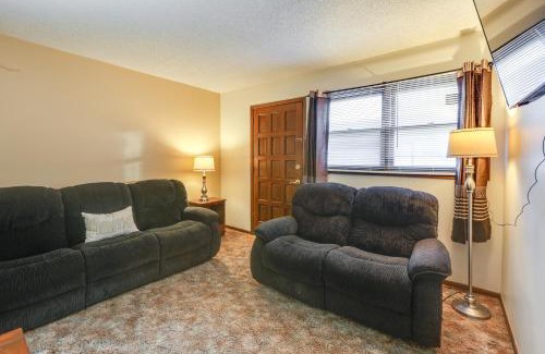 Hutchinson Apartment | 5 Mi to Hutchinson Attractions Cozy Apt