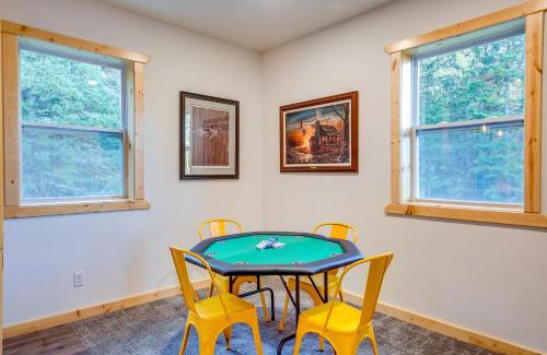 Houghton County House | 5 Mi to Twin Lakes State Park Renovated Church!