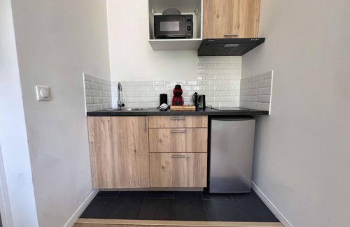 Chatellerault Apartment | 5-minute walk from TGV station