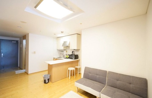 Songpa Apartment | 5 minutes at Jamsil Station Neat 1Bdr 1Bath
