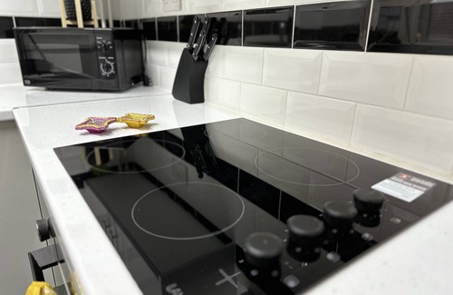 Forest Fields House | 5 minutes from so many amenities, luxurious, newly refurbed, entire modern house