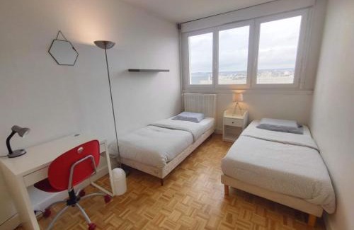 Gambetta Apartment | 5 mn (450 m) walk Metro/La Defense/Netflix/Parking