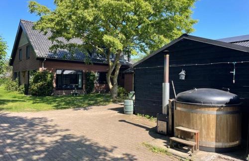 Hengelo Apartment | 5 pers vakantiehuis met Hottub nabij Vorden