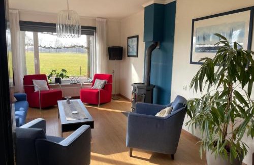 Hengelo Apartment | 5 pers vakantiehuis met Hottub nabij Vorden
