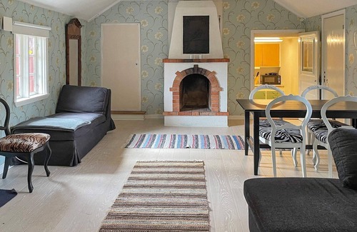 Kalmar Municipality House | 5 person holiday home in HALTORP-By Traum