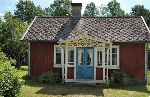 Kalvsvik House | 5 person holiday home in KALVSVIK