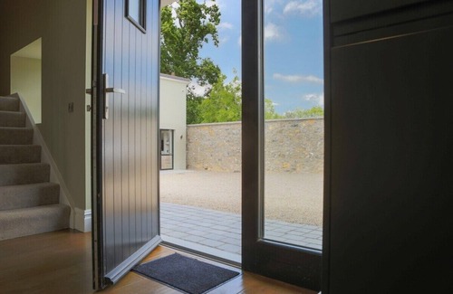 Nenagh Cottage | 5* Self Catering @ Bayly Fram