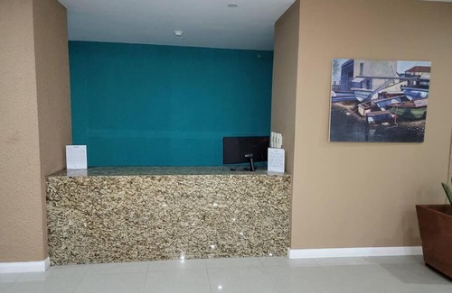 Portmore Apartment | 5 star by the sea (oceanview)