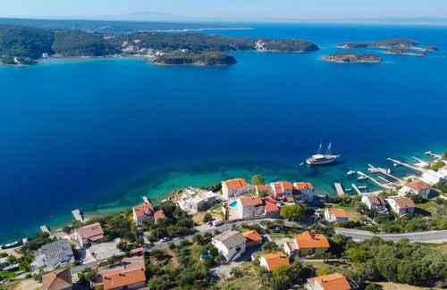 Rab Town Apartment | 50 m² Apartment ∙ 1 bedroom ∙ 4 guests