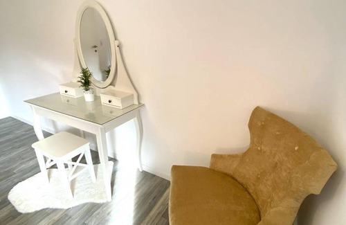 Sankt Pankraz Apartment | 50 m² Apartment ∙ 1 bedroom ∙ 4 guests