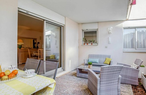 Biarritz Apartment | 50 m² Apartment ∙ 1 bedroom ∙ 4 guests
