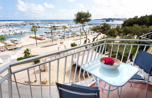 Blanes Apartment | 50 m² Apartment ∙ 3 bedrooms ∙ 5 guests