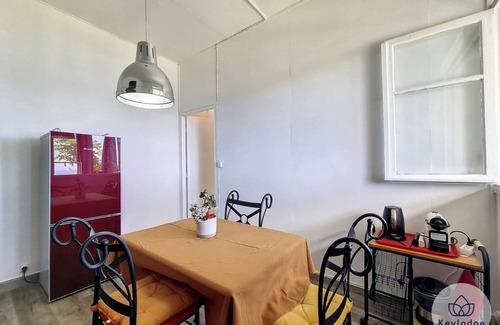 Saint-Denis Apartment | 50 m² Apartment ∙ 1 bedroom ∙ 2 guests