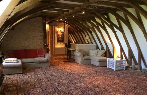 Saint-Genes-du-Retz House | 500 m² House ∙ 6 bedrooms ∙ 15 guests