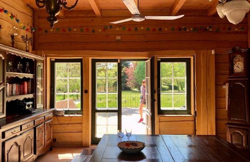 gmina Nowa Sucha House | 500 m² House ∙ 6 bedrooms ∙ 18 guests