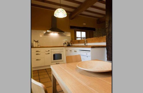 Ayala House | 500 m² House ∙ 6 bedrooms ∙ 12 guests