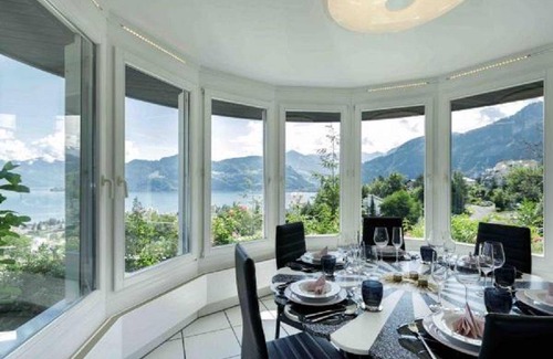 Hergiswil House | 500 m² House ∙ 7 bedrooms ∙ 16 guests