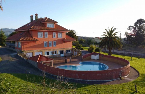 Quintueles House | 500 m² House ∙ 7 bedrooms ∙ 14 guests