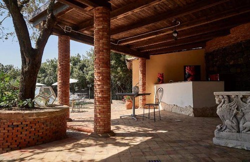 Piedimonte Etneo Villa | 500 m² Villa ∙ 9 bedrooms ∙ 23 guests