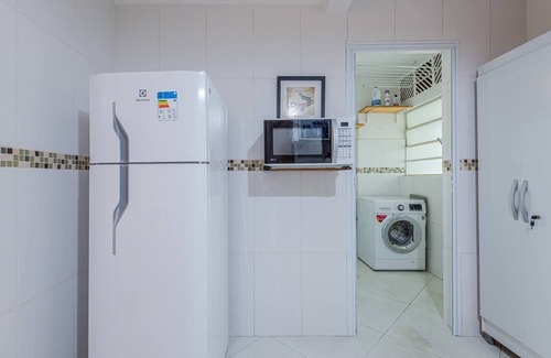 Consolacao Apartment | 500Mbps *QBed*Smart Tvs *Garage*645 sq. ft. w/view