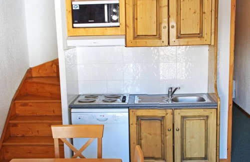 Val Cenis Apartment | 50m from ski slopes, fitness, swimming pool, balcony, tv, 50m², Val Cenis